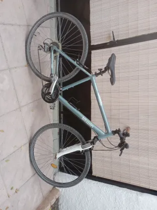 Bicicleta Btwin Riverside Gris