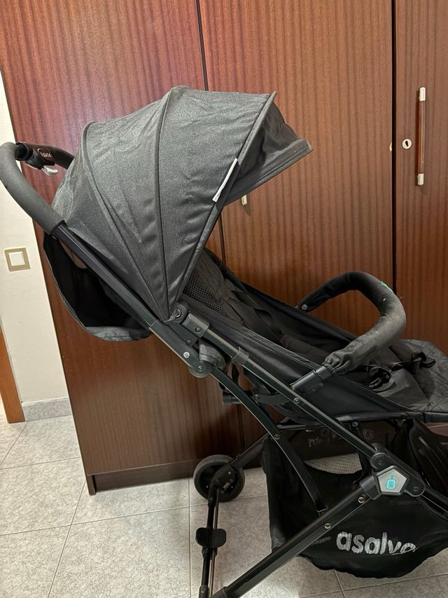 Cochecito Asalvo Negro