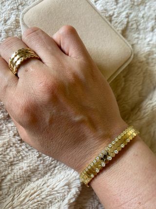Pulsera y Anillo Oro 18k
precio no negociable 