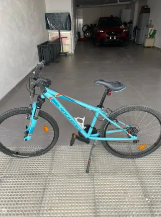 Bicicleta infantil azul
