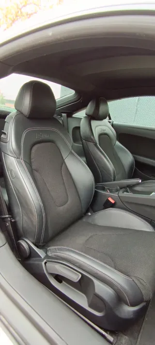 Audi TT mk2 2010