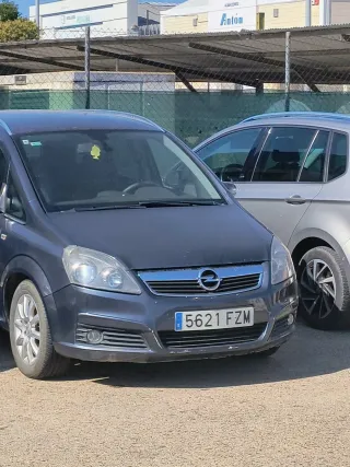 Opel Zafira 2008