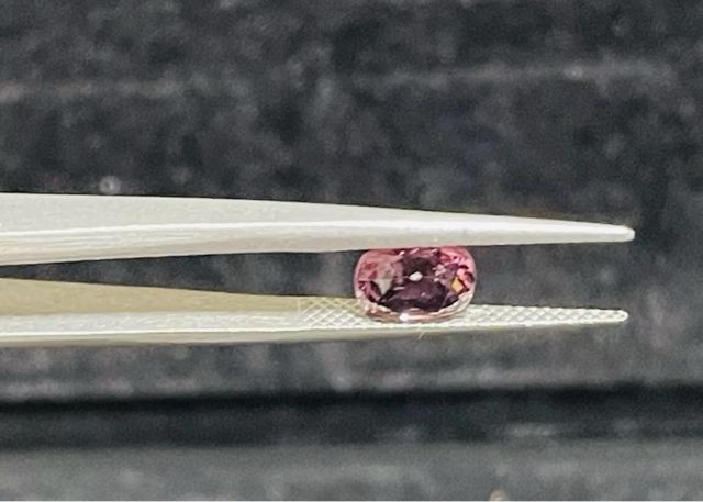 Espinela Natural Rosa