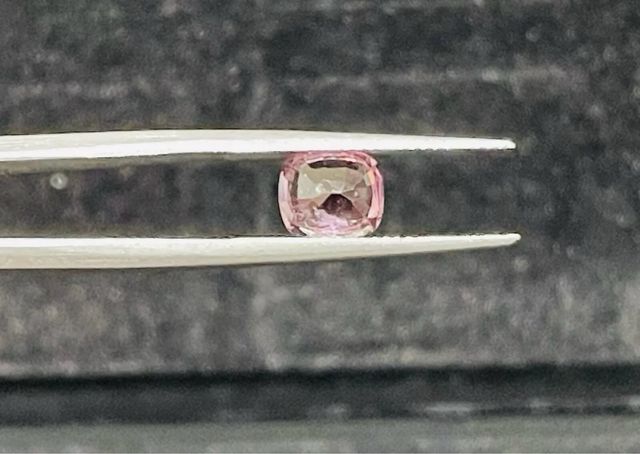 Espinela Natural Rosa