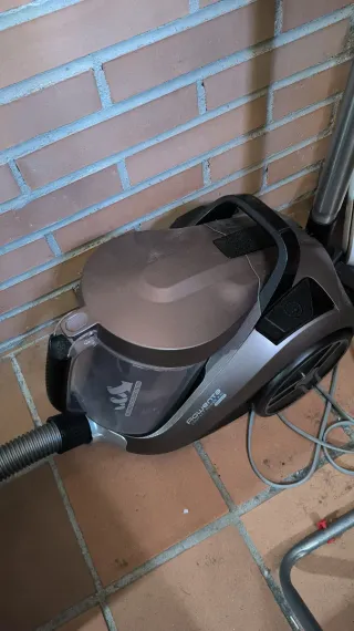 Aspiradora Rowenta Compact Power XXL