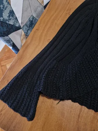 Chaqueta de punto negra