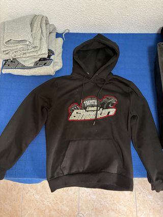 Sudadera Trapstar negro y rojo