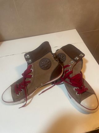 Converse Beige y Marrón Talla 42
