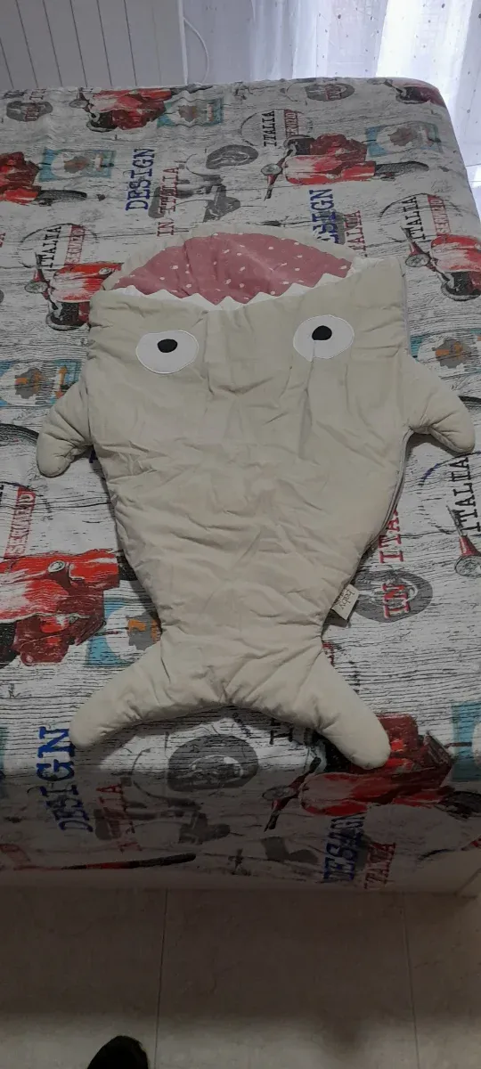 Saco bebé Baby Bites tiburón