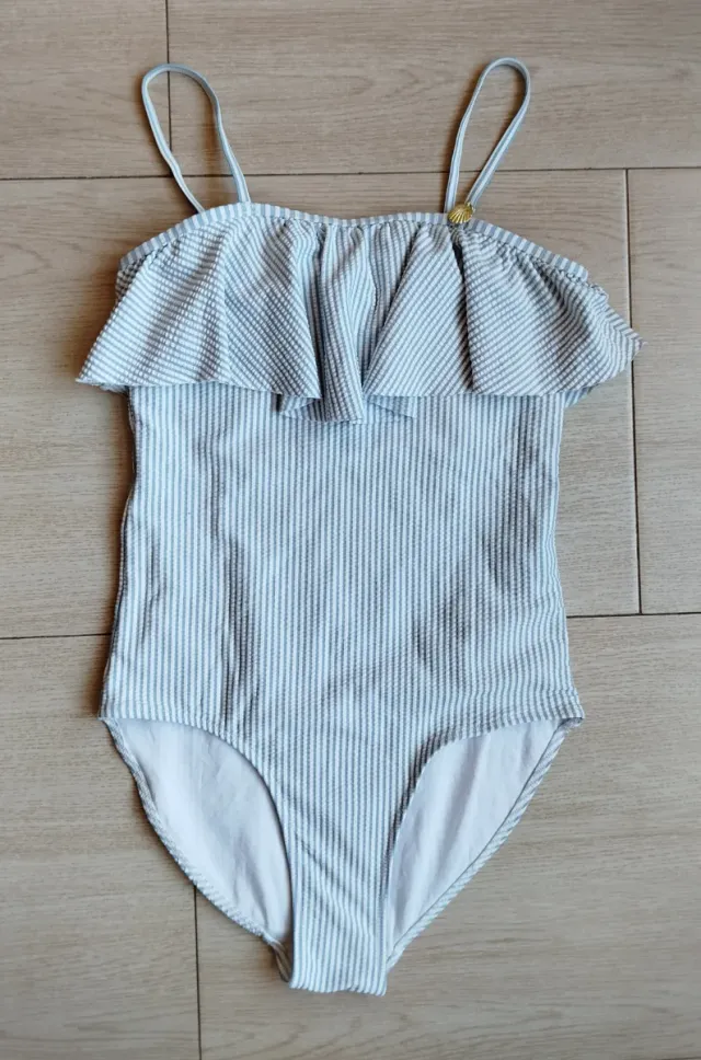 Lote 2 bañadores y 1 bikini T 10-12