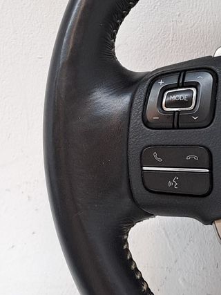 VOLANTE LEXUS NX