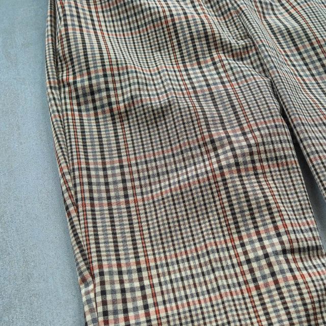 Pantalón tobillero slim a cuadros