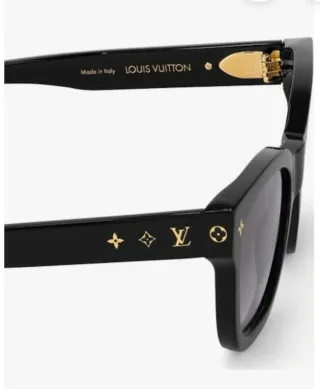 Gafas de sol Louis Vuitton negras y doradas 