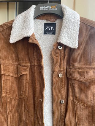 Chaqueta Zara Pana Forro Borreguito Talla M