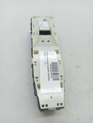MANDO ELEVALUNAS DELANTERO IZQUIERDO KIA NIRO