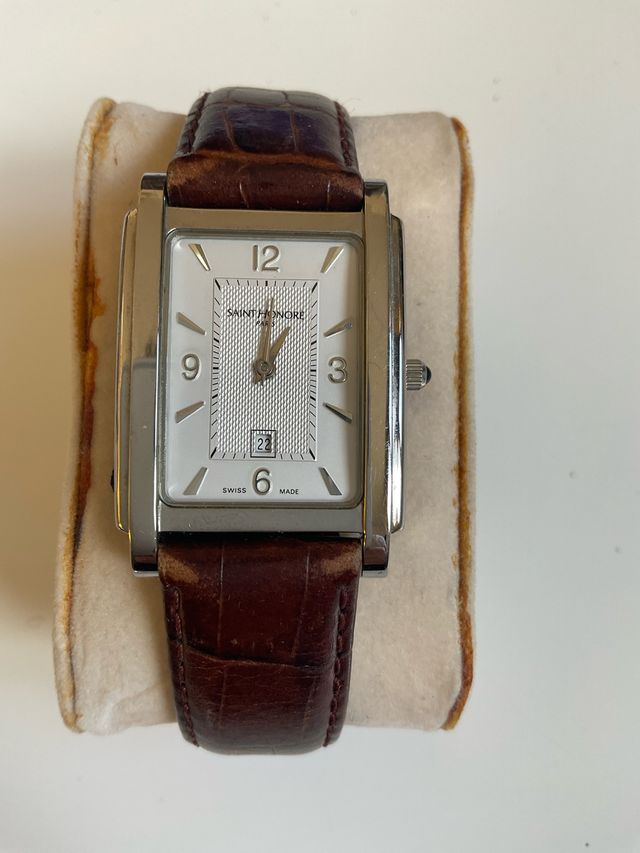 Reloj Saint Honoré Paris Clásico Cuero