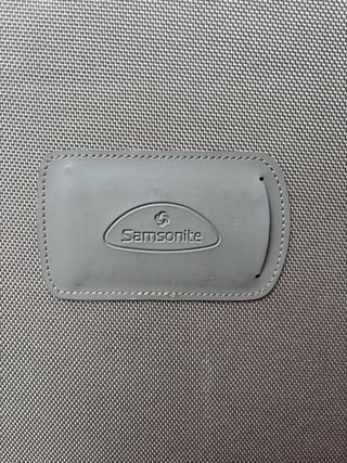 Maleta Samsonite verde oliva Ruedas