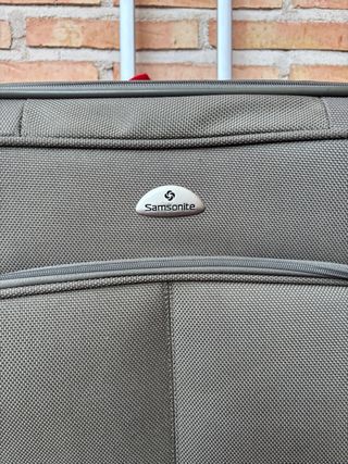 Maleta Samsonite verde oliva Ruedas