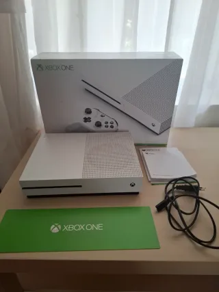 Xbox One S Blanca