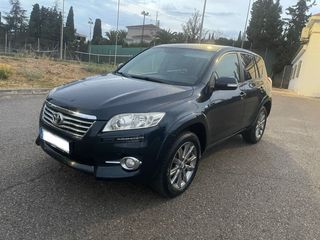 Toyota RAV4 2012
