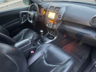 Toyota RAV4 2012