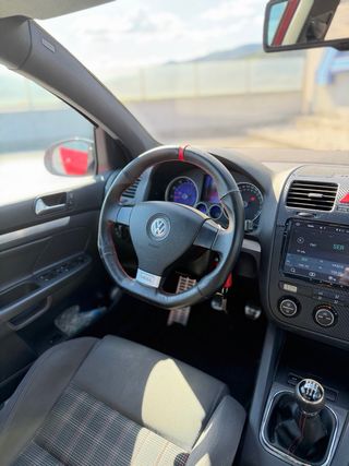 Volkswagen Golf V GTI 200cv – Techo solar