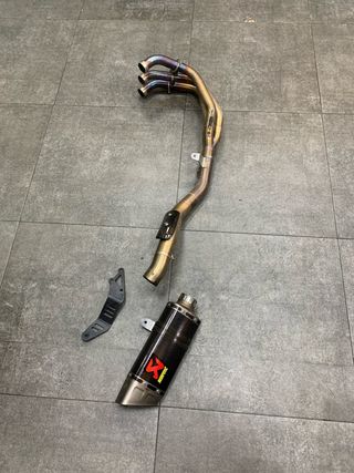Akrapovic Escape Tracer 9 GT