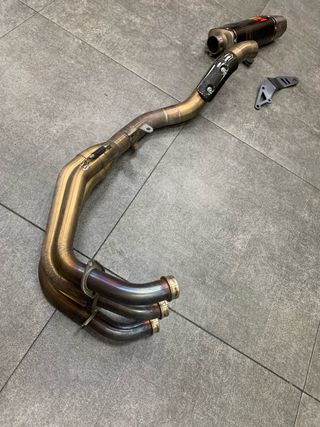 Akrapovic Escape Tracer 9 GT