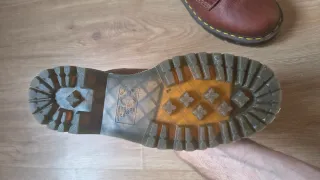 Nuevas Botas Dr. Martens 1460 Pascal
