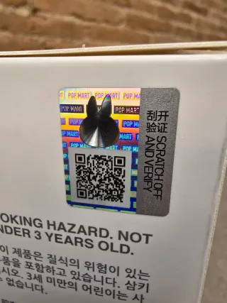 LABUBU - Pop Mart Original "Big Into Energy"