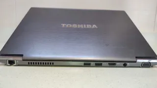 Portátil Toshiba Portege i7 8Gb RAM Windows 11 