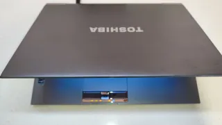 Portátil Toshiba Portege i7 8Gb RAM Windows 11 