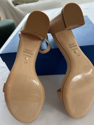 Sandalias Stuart Weitzman Beige Tacon