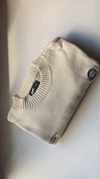 Suéter Pull & Bear:Comodidad y Estilo