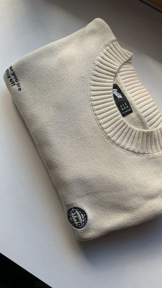 Suéter Pull & Bear:Comodidad y Estilo