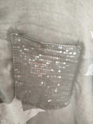 Camisa mujer estrellas bolso lentejuelas gris