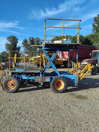 Plataforma recolección fruta carro poda