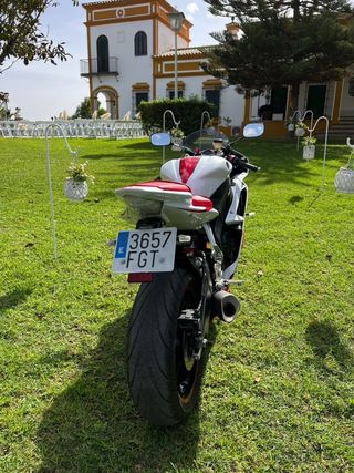 Yamaha YZF R6 2006,  20/8/26 (Edición 20.000rpm)