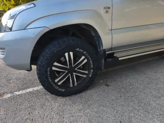 Toyota Land Cruiser 2004