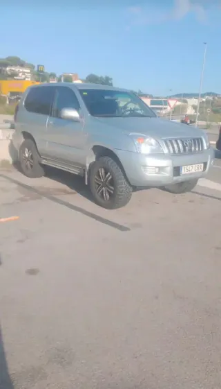 Toyota Land Cruiser 2004