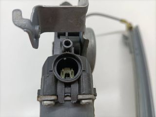 ELEVALUNAS TRASERO DERECHO NISSAN QASHQAI (J10) (2)