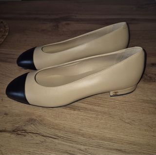 Manoletinas Chanel Beige y Negro Talla 40