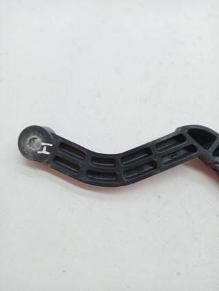 BRAZO LIMPIA DELANTERO IZQUIERDO LAND ROVER RANGE ROVER SPOR (2)