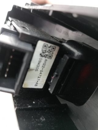 MANDO ELEVALUNAS DELANTERO DERECHO LAND ROVER RANGE ROVER SP (2)