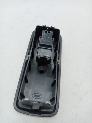 MANDO ELEVALUNAS TRASERO IZQUIERDO LAND ROVER RANGE ROVER SP (2)