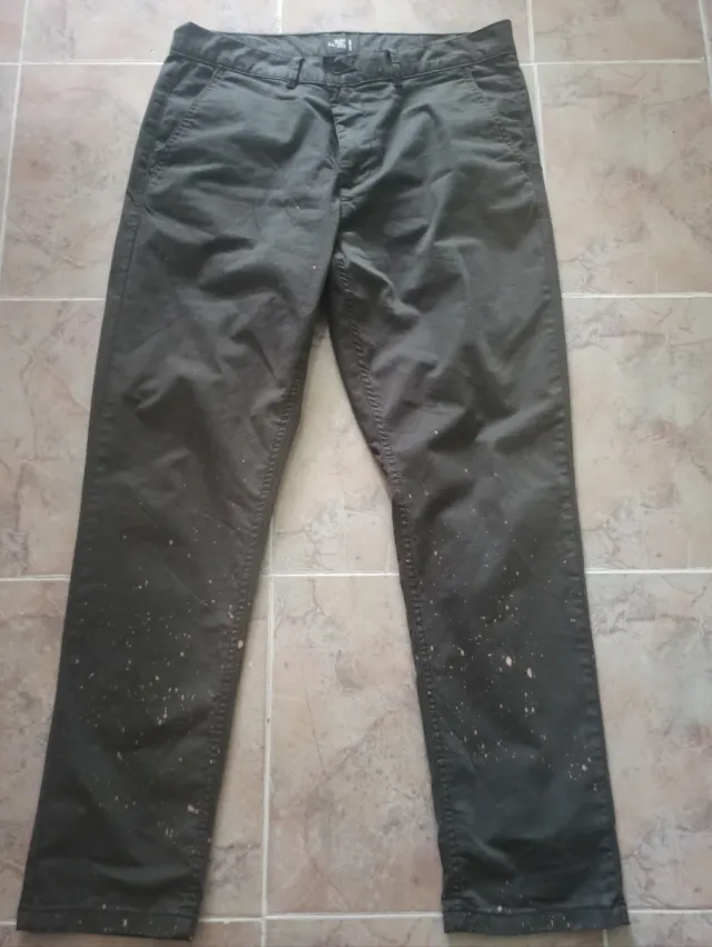 Pantalones chinos hombre verde oliva