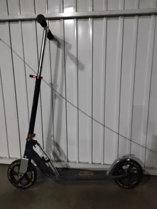 Patinete RedBull