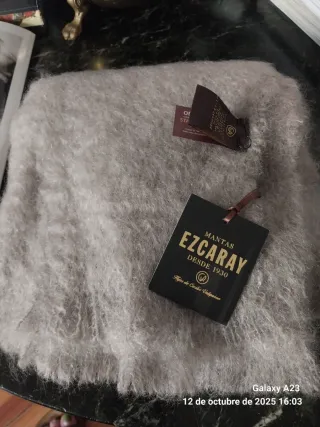 Bufanda Mohair Ezcaray color taupé
