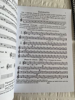 Libro Método de Solfeo y 2 Cuadernillos