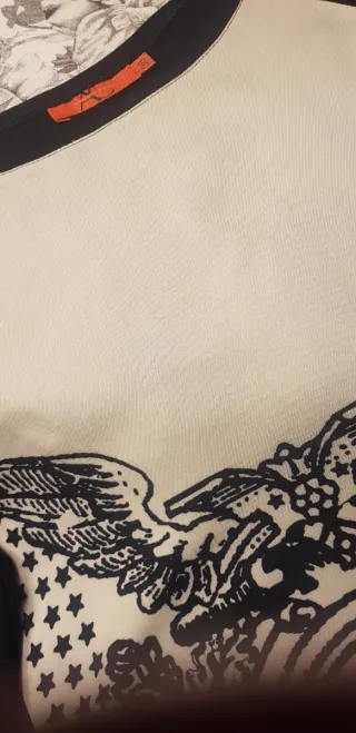 Camiseta Alba Conde Estampado Águila